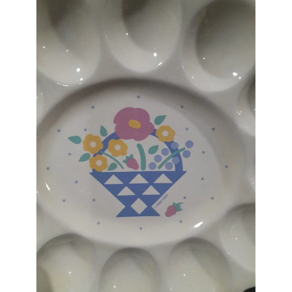 Vintage Treasure Craft Egg Plate